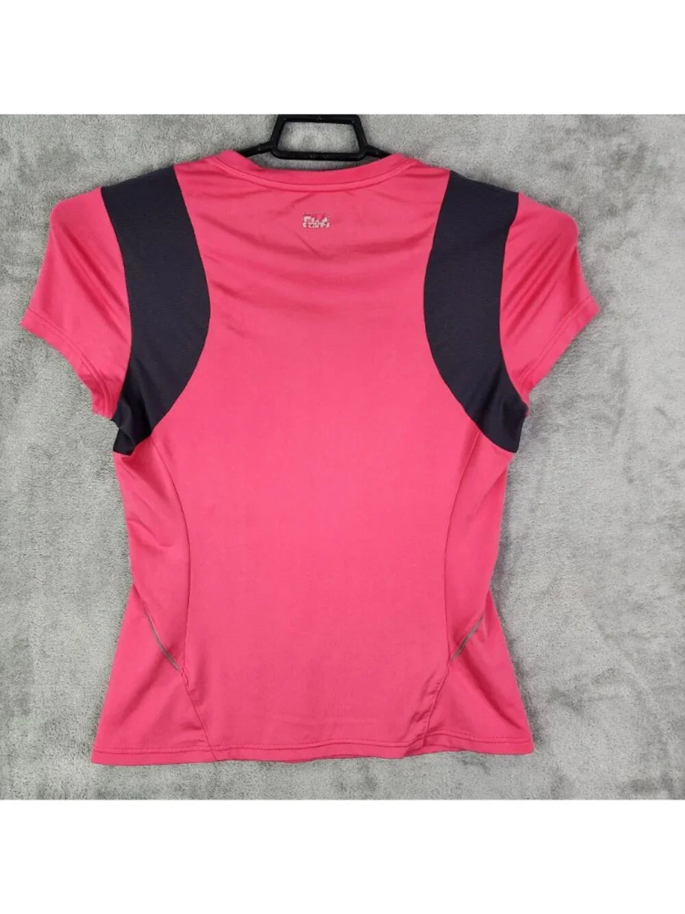 Womens Fila Sport Performance Pink & Black T Shirt V-Neck Short Sleeve Size M